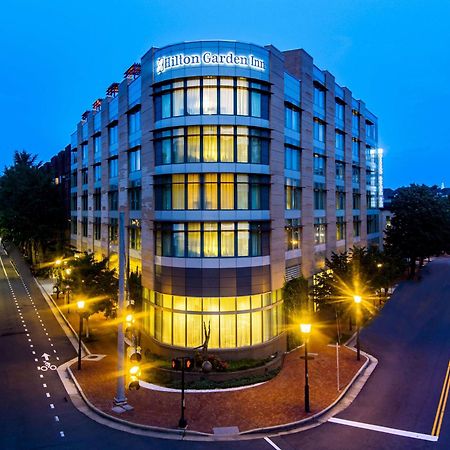 Hilton Garden Inn Alexandria Old Town National Harbor Exteriör bild