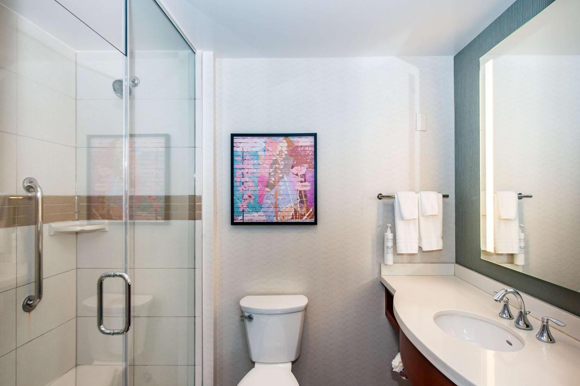 Hilton Garden Inn Alexandria Old Town National Harbor Exteriör bild